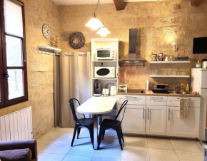 RAVISSANT STUDIO